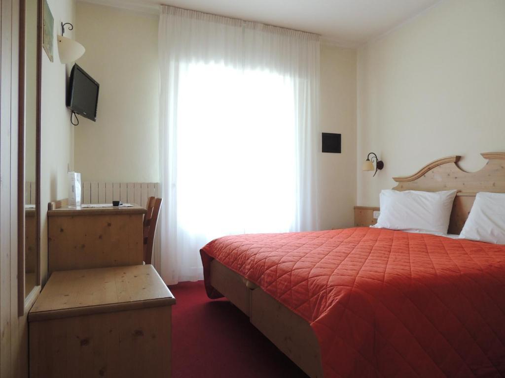 Liz Hotel & Apartments Predazzo Eksteriør billede